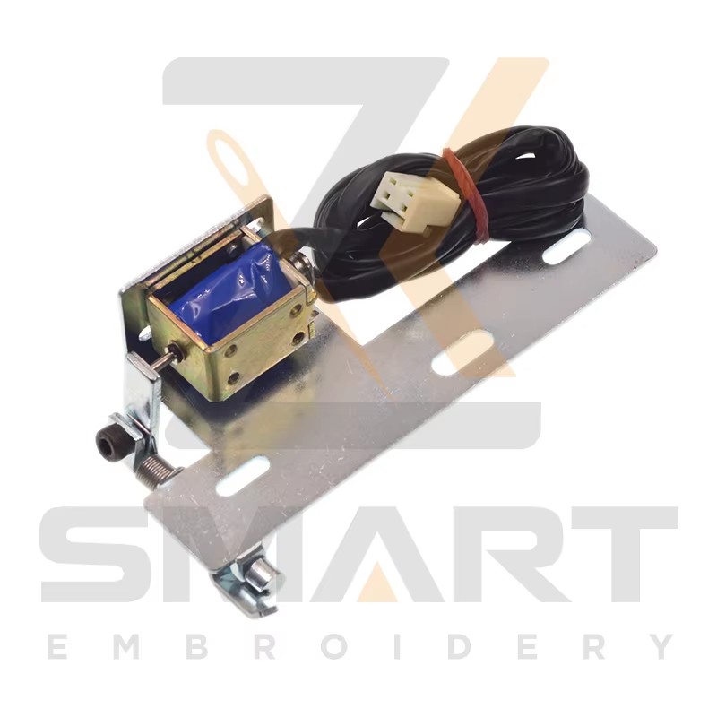Originální SWF Upper Thread Lock Device Drive Ass'y s Solenoid Embroidery Machine Parts A1103SWF01